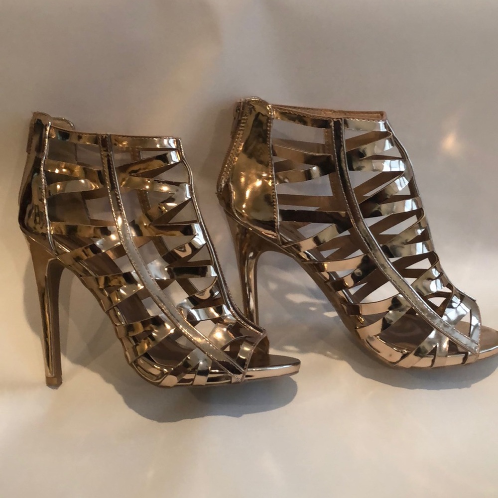 Ladies heels
